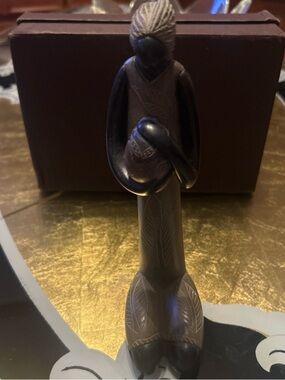 Black Hand-Carved Mother & Child Figurine - Decorative Home Accent